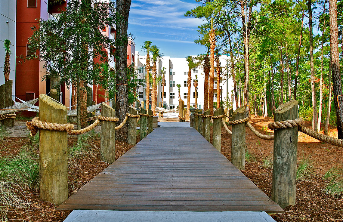 Monarch 544 at Coastal Carolina